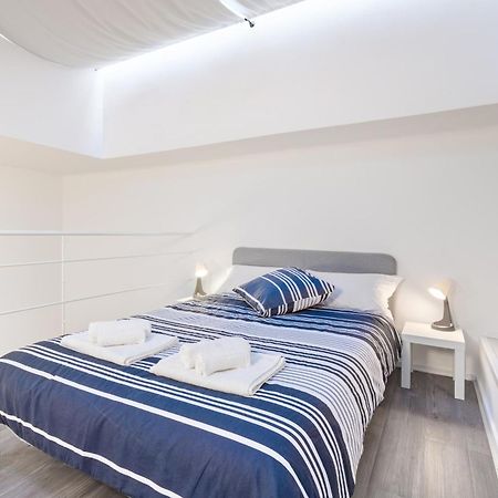 Exclusive Loft Crocetta - Free Private Parking & Wi-Fi - 5 Min To Metro Nizza - Ac Villa Turín Exterior foto