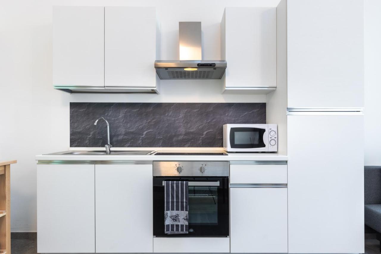 Exclusive Loft Crocetta - Free Private Parking & Wi-Fi - 5 Min To Metro Nizza - Ac Villa Turín Exterior foto