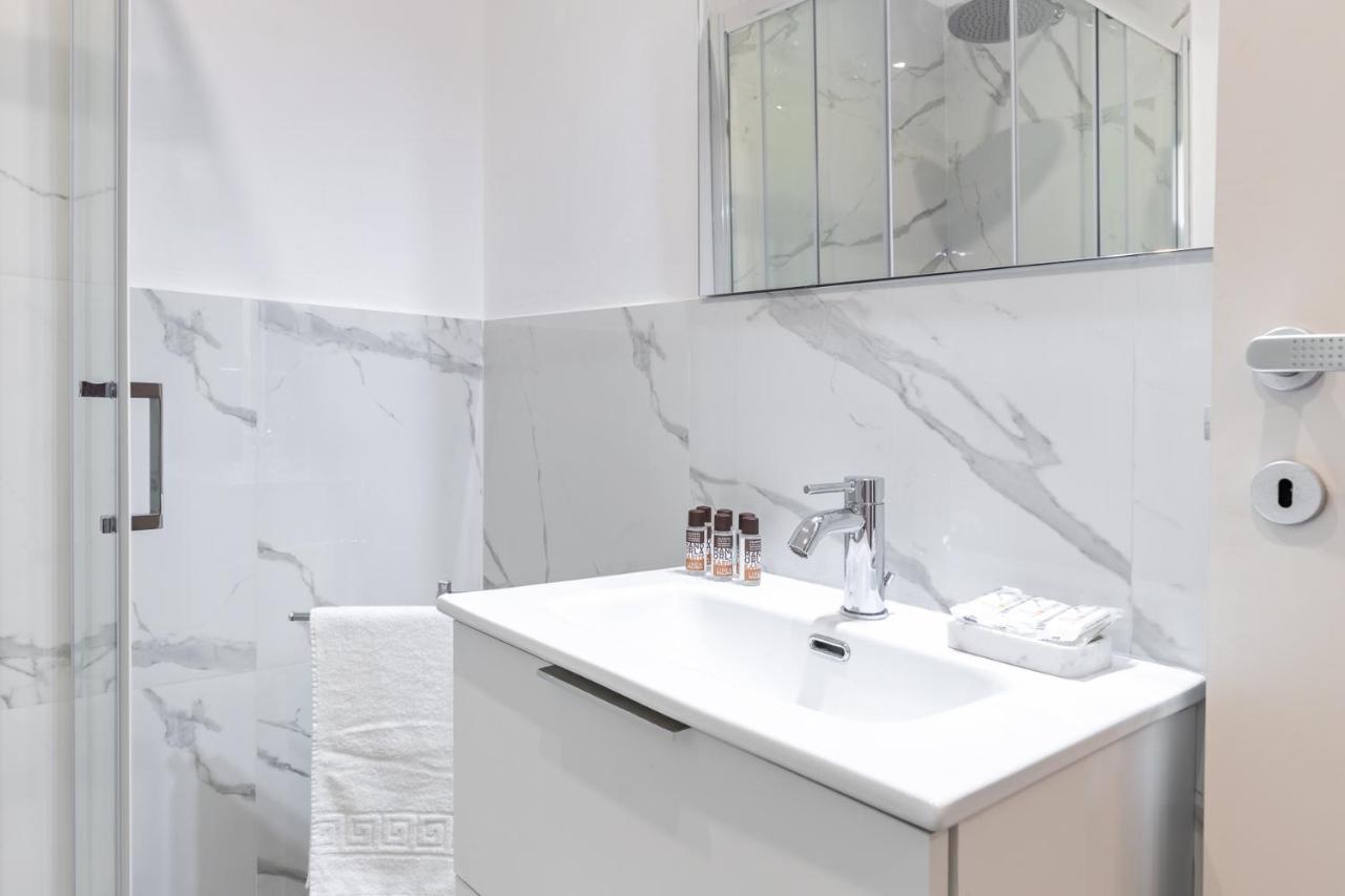 Exclusive Loft Crocetta - Free Private Parking & Wi-Fi - 5 Min To Metro Nizza - Ac Villa Turín Exterior foto