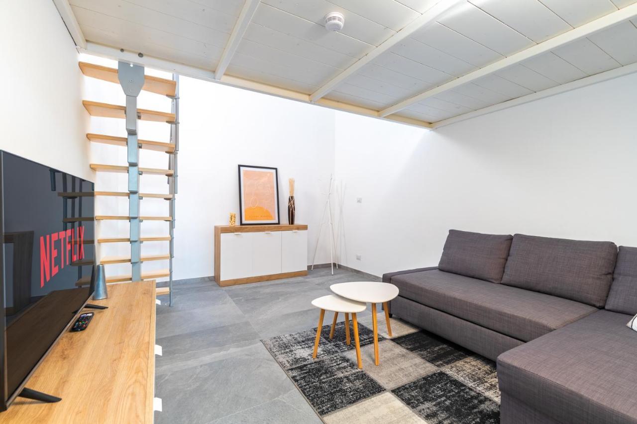 Exclusive Loft Crocetta - Free Private Parking & Wi-Fi - 5 Min To Metro Nizza - Ac Villa Turín Exterior foto